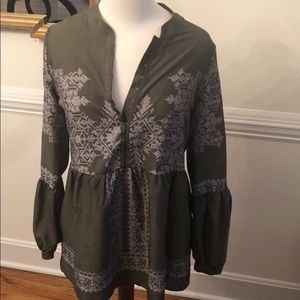 Business casual blouse